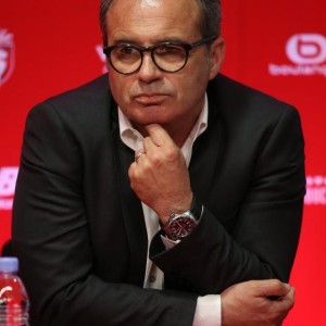 路易斯·坎波斯是如何在巴黎圣日耳曼取得成功的！？